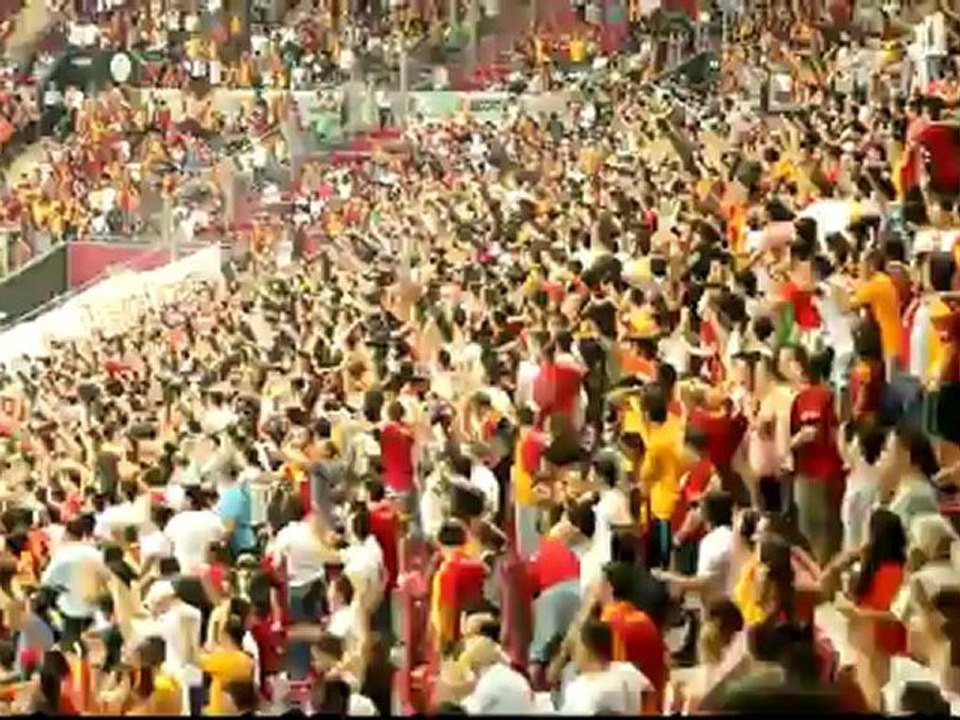 Galatasaray - Fiorentina  Omuz Omuza