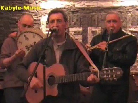 IDEFLAWEN Berwagiya (Gala Kabyle de solidarité sinistrés de Kabylie ) 02/2012