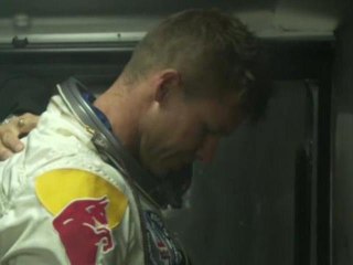 Skydiver to Break Sound Barrier in Jump from Edge of Space