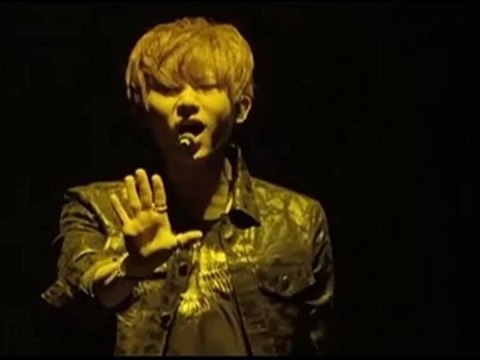 [Concert] 120322 Beast - Beautiful Show in Yokohama (Don't you mind it ? - Hyunseung's Solo + Lightless)