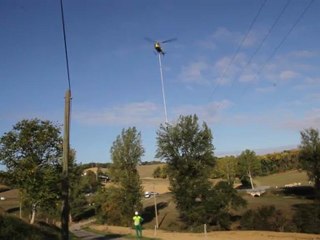 Élagage par hélicoptère dans le Gers