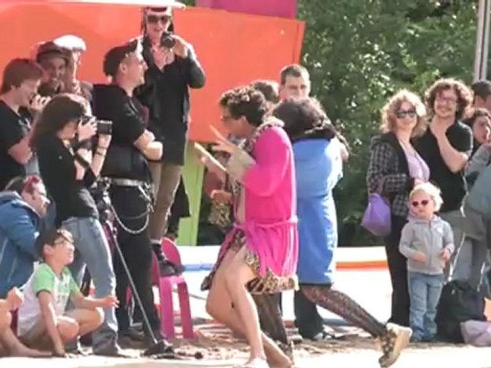 défilé sans dessus dessous 1ere version