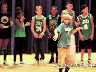 Lil' Phunk freestyle ( Endicott College Sept. 29, 2012 ) Video by stewart smith