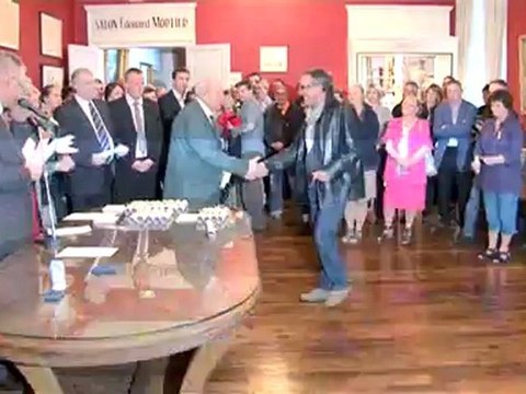 distribution des prix aux lauréats du concours des maisons fleuries