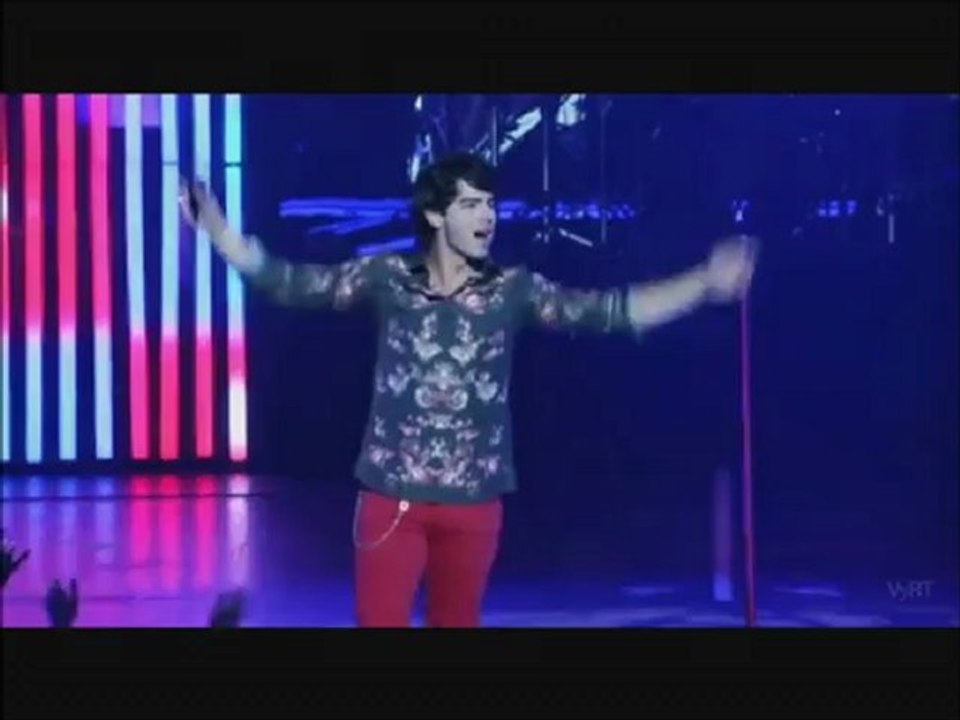 First Time - Jonas Brothers - Radio City