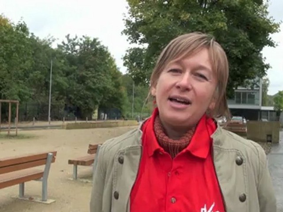 Action de protestation de VEGA devant le siège de RTC, le 12 octobre 2012