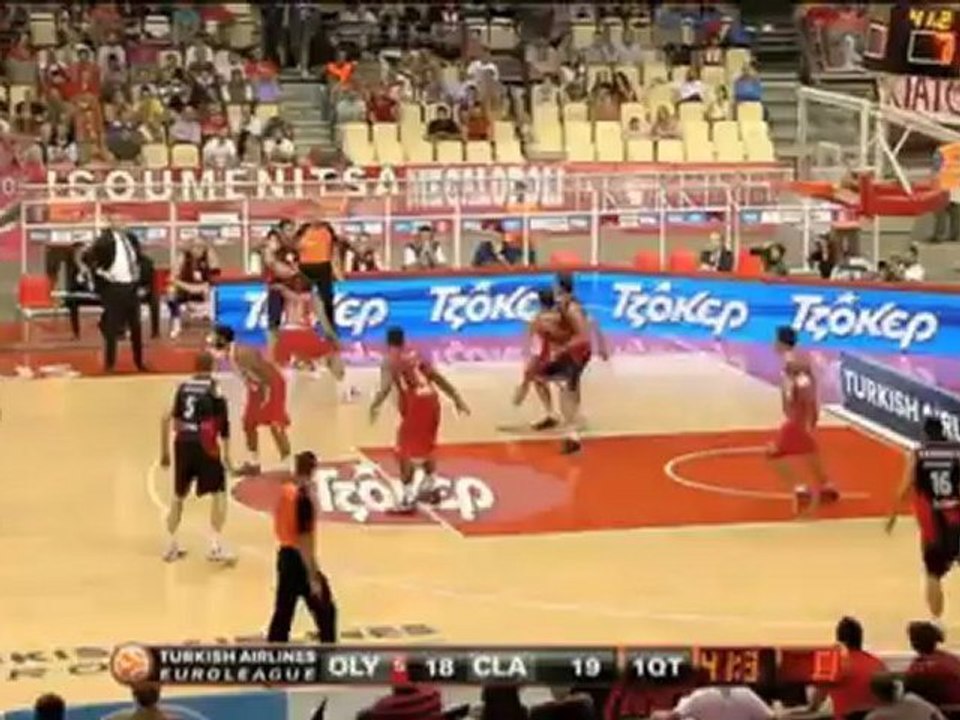 Olympiakos mit Auftakt-Sieg gegen Pleiß-Klub
