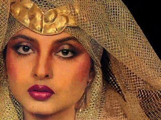 Birthday Wishes To The Ravishing Rekha! - Rajshri Birthday Special [HD]