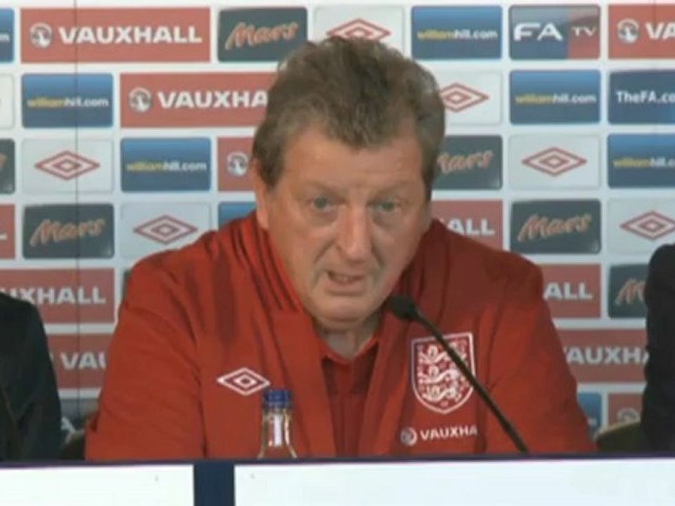 WM-Quali: Hodgson: 'Brauchen fittes Team gegen Polen'