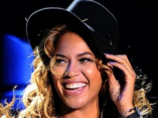 Beyonce Opts Out Of Clint Eastwood's 'A Star is Born'! - Hollywood News [HD]