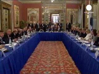 Monti taglia le tasse per i piu' deboli