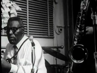 Howling Wolf Explains What İs The Blues