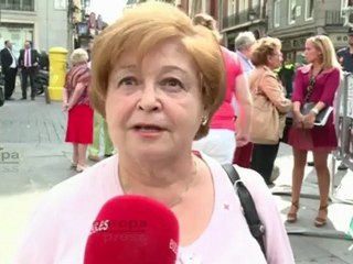 Una Familia Real cercana en el 'Día de la Banderita'