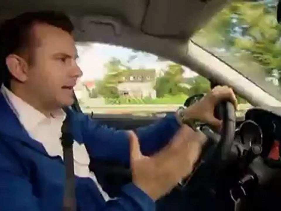 البداية: أوبل أسترا كسيارة ليموزين | عالم السرعة