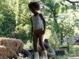 Beasts Of The Southern Wild - Clip - Feed Up Time