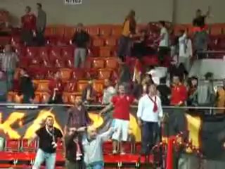 Fenerbahçe - Galatasaray maçında olay - 10.10.2012