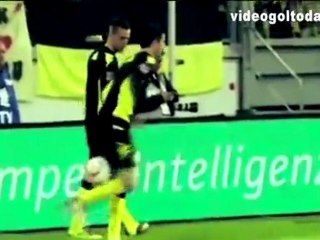 Robert Lewandowski potenza e piedi buoni