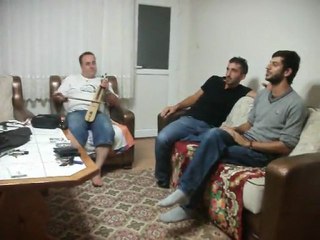 EFSANE ALİ  ÖYLESİNE ŞARKI