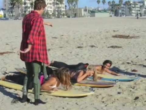 Celebrity Bytes: Has Frankie Sandford Had A Boob Job?