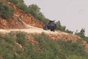 Helikopter elektrik tellerine takıldı