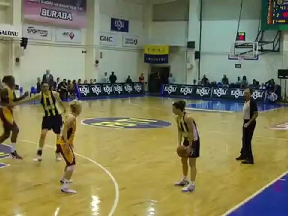 14 Nisan 2012 Fenerbahçe GSMP 2. Maç 2.Periyot Sonu