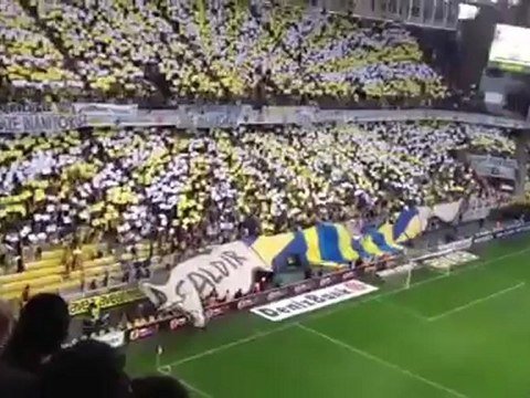 15 Nisan 2012 Fenerbahçe Trabzonspor Maçı Okul Açık Koreografi