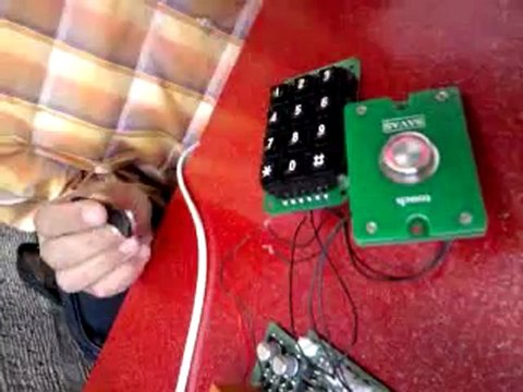 uzaktan kumandalı küresel vana. akışkanları kontrol için .