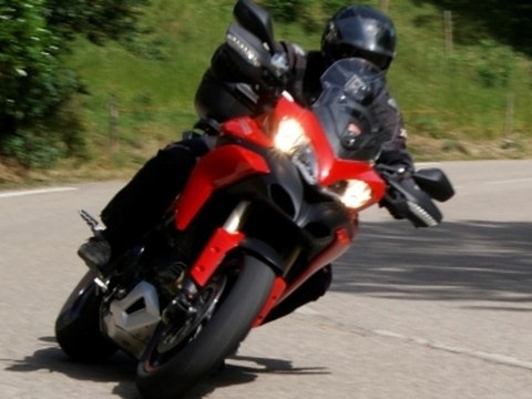 moto - les 2 lacs / col de l'Epine - savoie