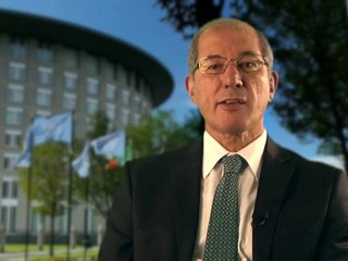 Ahmet Üzümcü, Directeur Général de l'Organisation internationale pour l'interdiction des armes chimiques soutient la JFOI