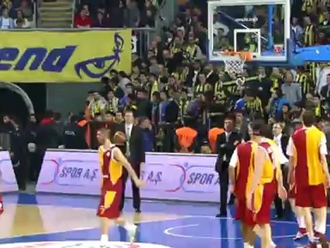 30 Aralık 2011 Fenerbahçe Ülker - Galatasaray MP Maçı Isınma