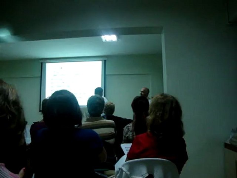 bir tatlı tebessümün bin vuslata bedeldir