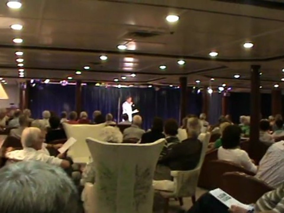 FTI Berlin Kreuzfahrten Loung Bar Auflüge Hubert und Matthias Die Fellas Mittelmeer Nordland rotes Meer