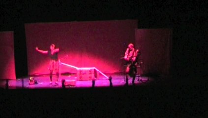 Spectacle de Clown. Mobylette et Pastaga Festival Gavroche  Décembre 2012