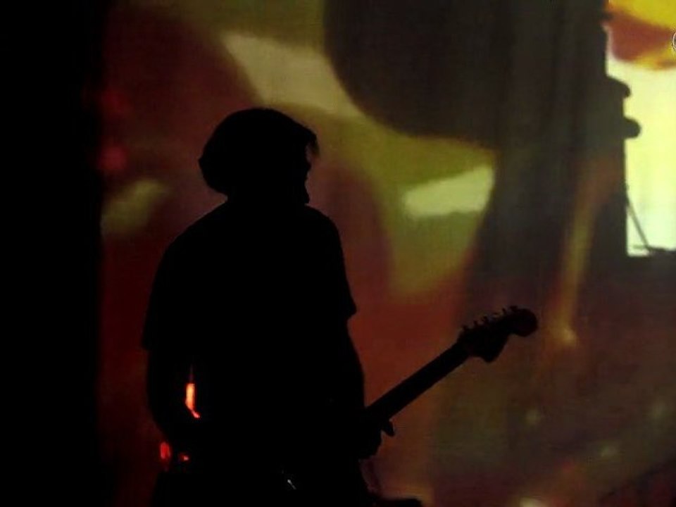 A PLACE TO BURY STRANGERS - Alone / Intimepop #68