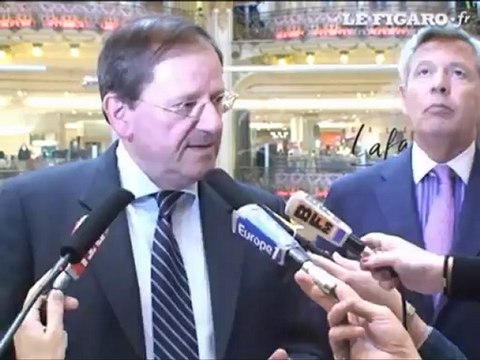 Hervé Novelli touristes étrangers.wmv