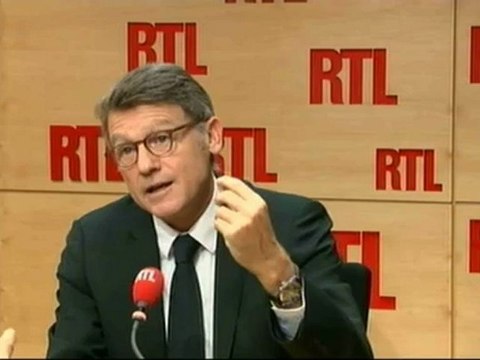 Pas de zonage des vacances d'été pour l'instant , dit Vincent Peillon sur RTL