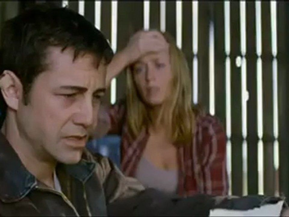 Tetikçiler - LOOPER - Official Trailer - In Theaters 9_28-1