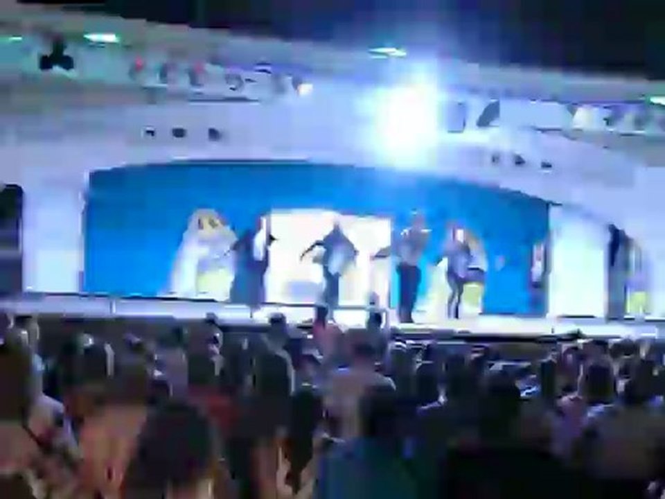 SOLDIERS  DE MICKAEL JACKSON POR KEVIN RODRIGUEZ