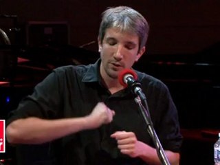 On va tous y passer - Guillaume Meurice "A-t-on le droit de massacrer un chihuahua a coup de pelle ? "