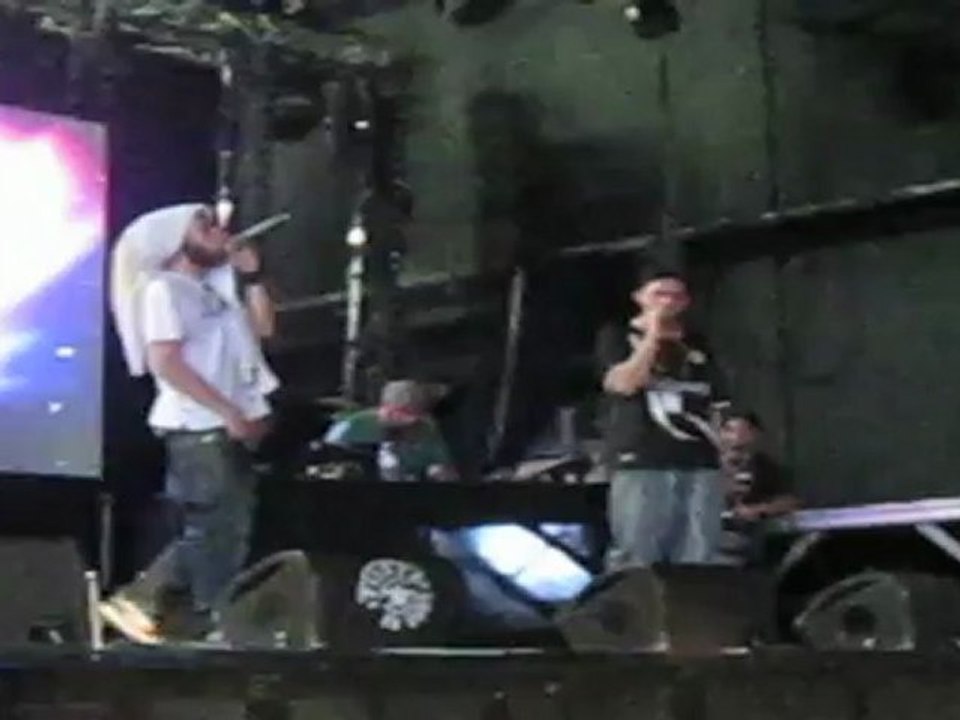 Balances A STATE OF MIND 27/09/2012 Marsatac - Dock des Suds (Marseille)