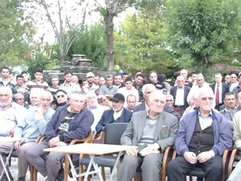 Cihanbeyli Yeniceoba eski belediye başkanı Fırat Kızılkaya sert açıklamalarda bulundu.