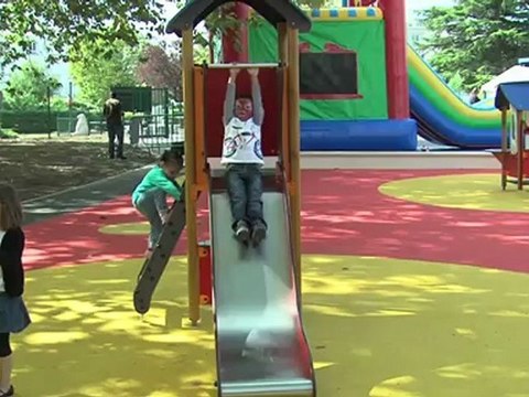 Inauguration de l'école maternelle Marie Curie à Saint-Leu