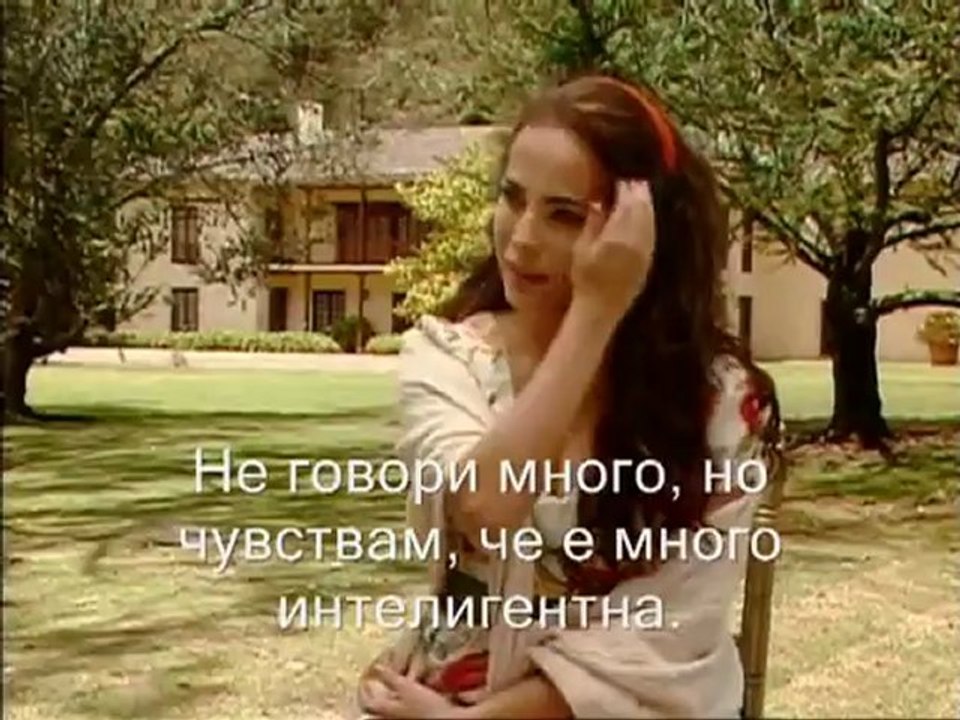 Danna Garcia habla sobre Bella Calamidades