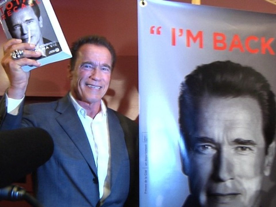 Arnold Schwarzenegger veut casser vos miroirs