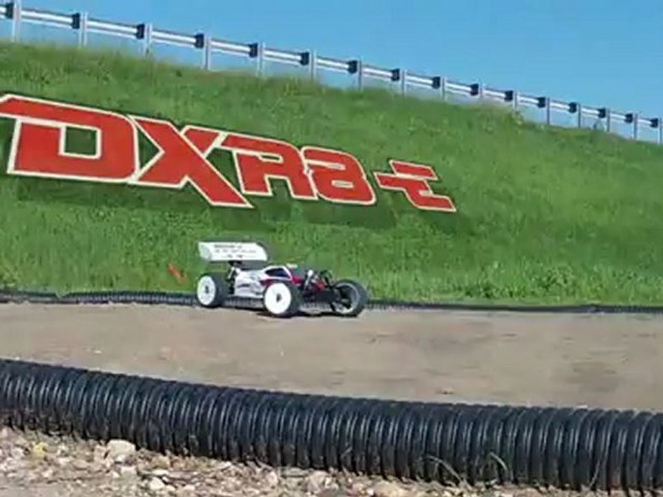 Duratrax DXR8-E 1/8 Scale Brushless 4WD Pro Roller