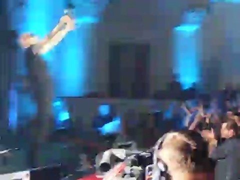 KOMBII ZA CIOSEM CIOS W SALI KONGRESOWEJ