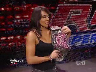 Alicia Fox vs Beth Phoenix