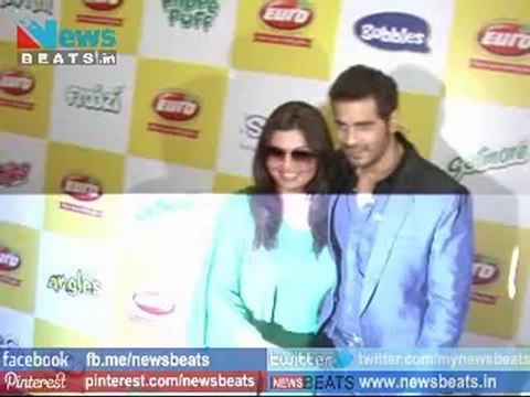 Hot & Sexy Jiah Khan and Payal Rohatgi @ Euro Chips Launching