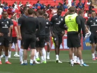 Rooney: "Un onore superare gol di Shearer alla prima da capitano"