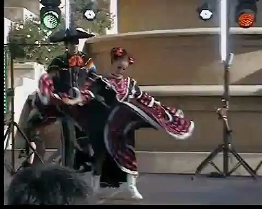 El Grito - Son de México - El gavilancillo- (8) [15.09.2012]